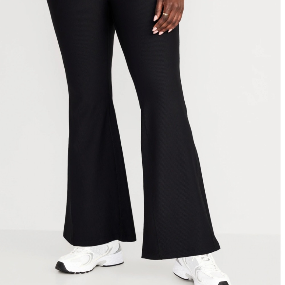 Extra High Rise Ribbed Legging - Picture 4 of 8